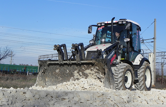 İş Makinası - Hidromek Supra Serisi’ne şantiyelerden tam not