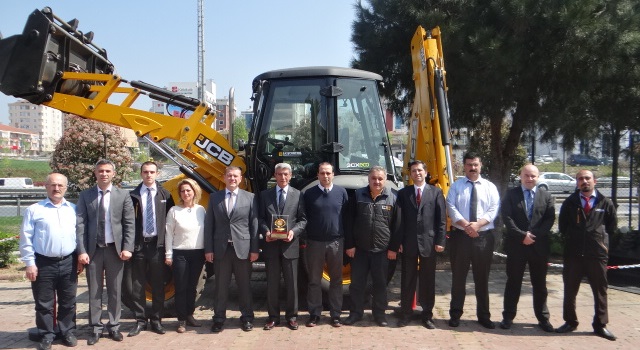 İş Makinası - JCB’den SİF İş Makinaları’na birincilik ödülü