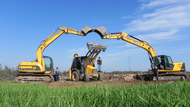 İş Makinası - Erdoğ Hafriyat, ilk göz ağrısı JCB’den vazgeçmiyor