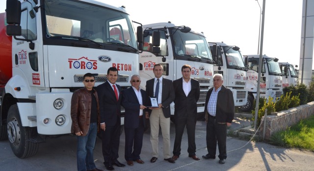 İş Makinası - TRS Beton Ford Cargo 3639M Transmikserlerini teslim aldı